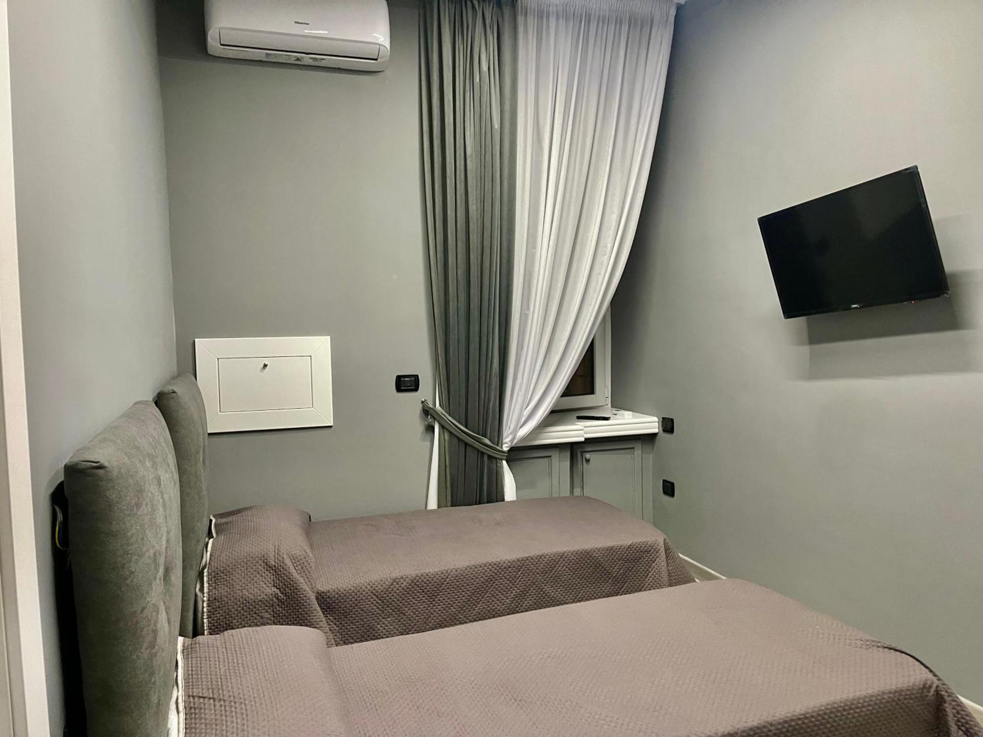 Bed and Breakfast Al Binario Di Napoli Экстерьер фото