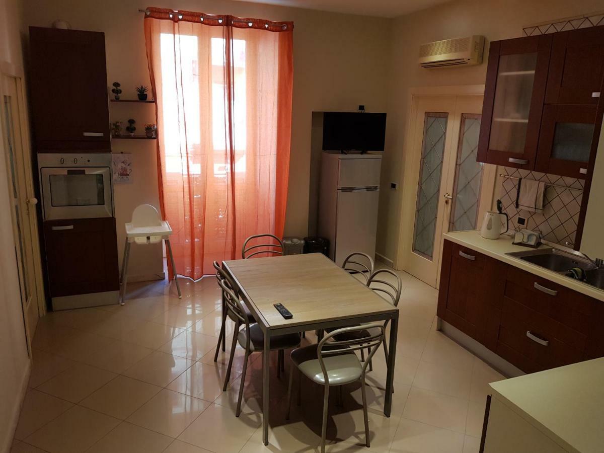 Bed and Breakfast Al Binario Di Napoli Экстерьер фото